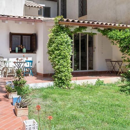 Bed and Breakfast Bed And Book Giusino Palermo Exterior foto