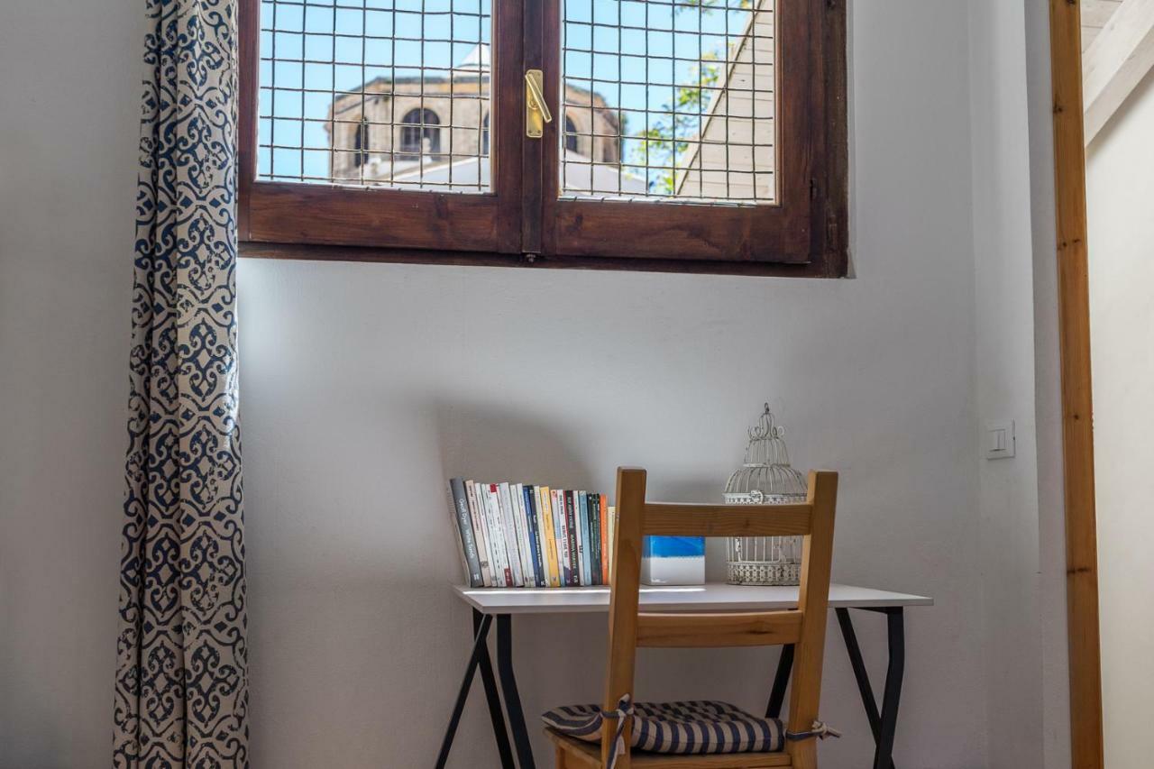 Bed and Breakfast Bed And Book Giusino Palermo Exterior foto